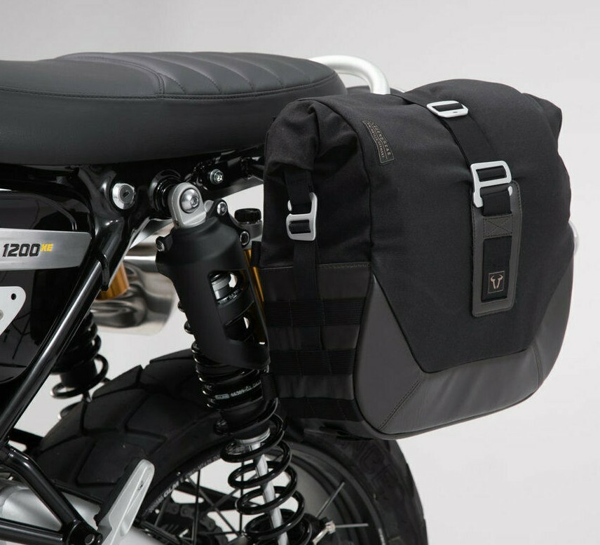 triumph 1200 scrambler luggage